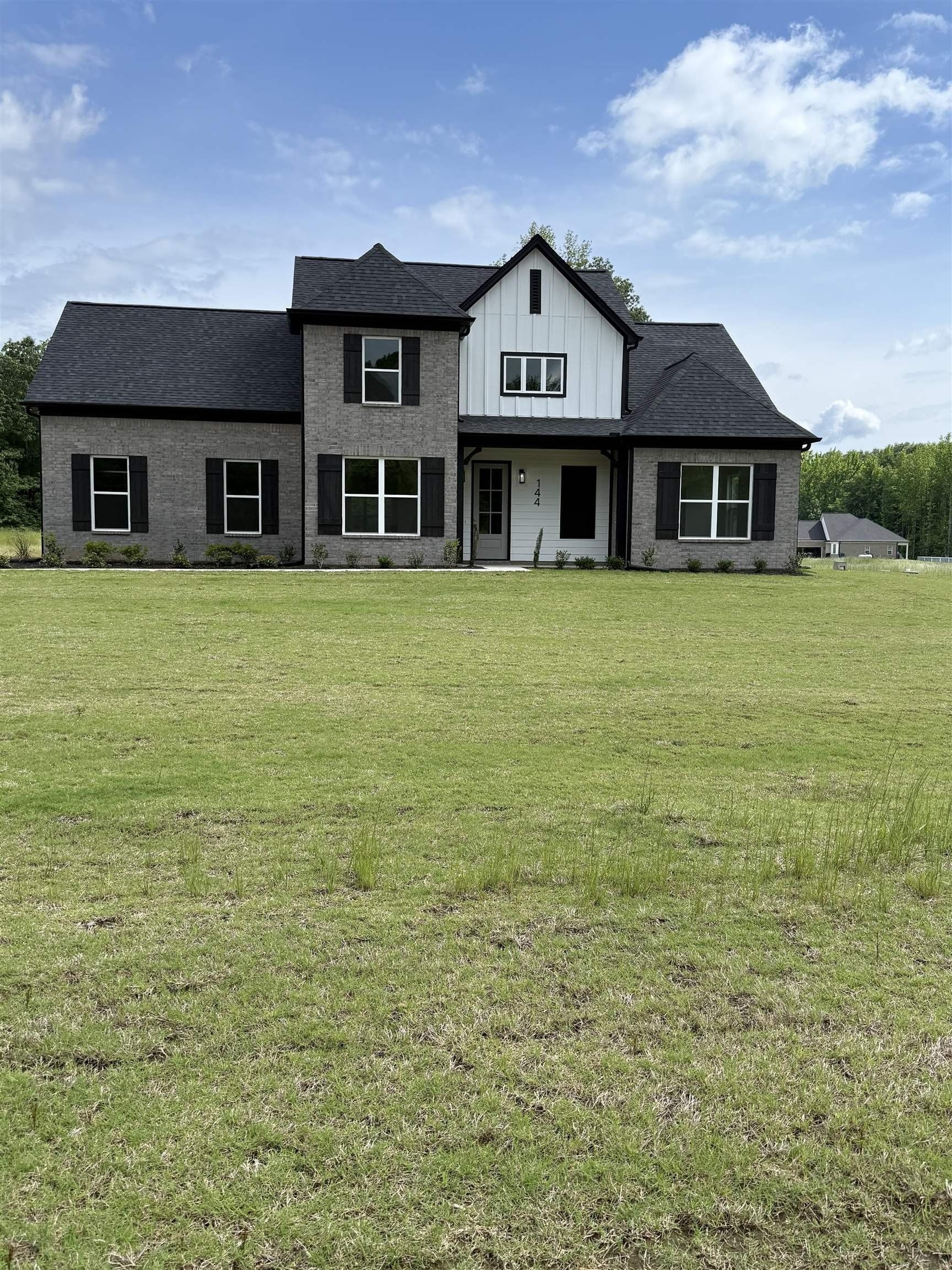 269 Centerline Roper. Byhalia, MS 38611