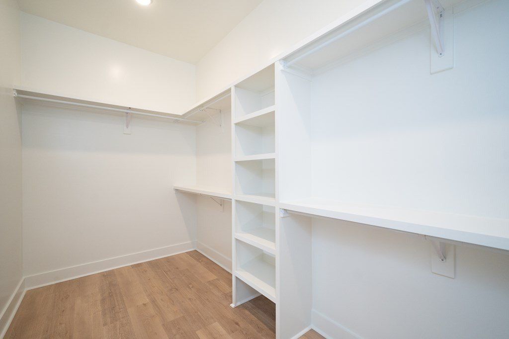 456 South Grove Drive. Oxford, MS 38655