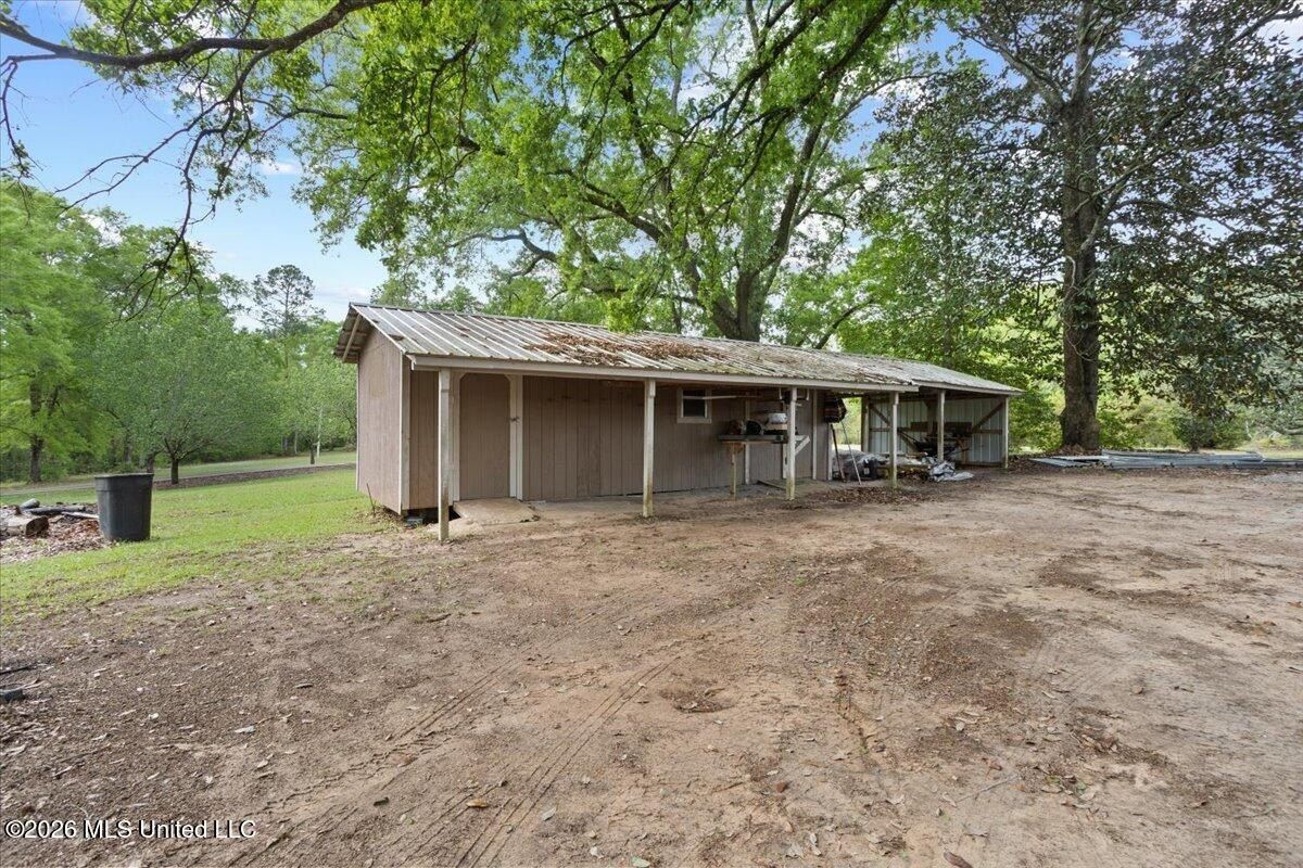 9233 Mississippi 613. Lucedale, MS 39452