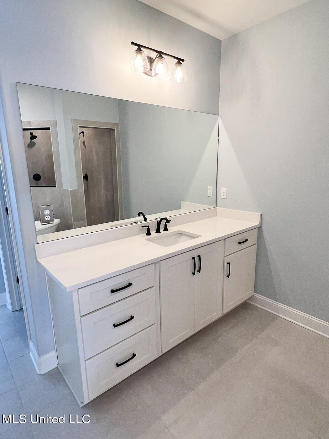 206 Poplar Lane. Holly Springs, MS 38635
