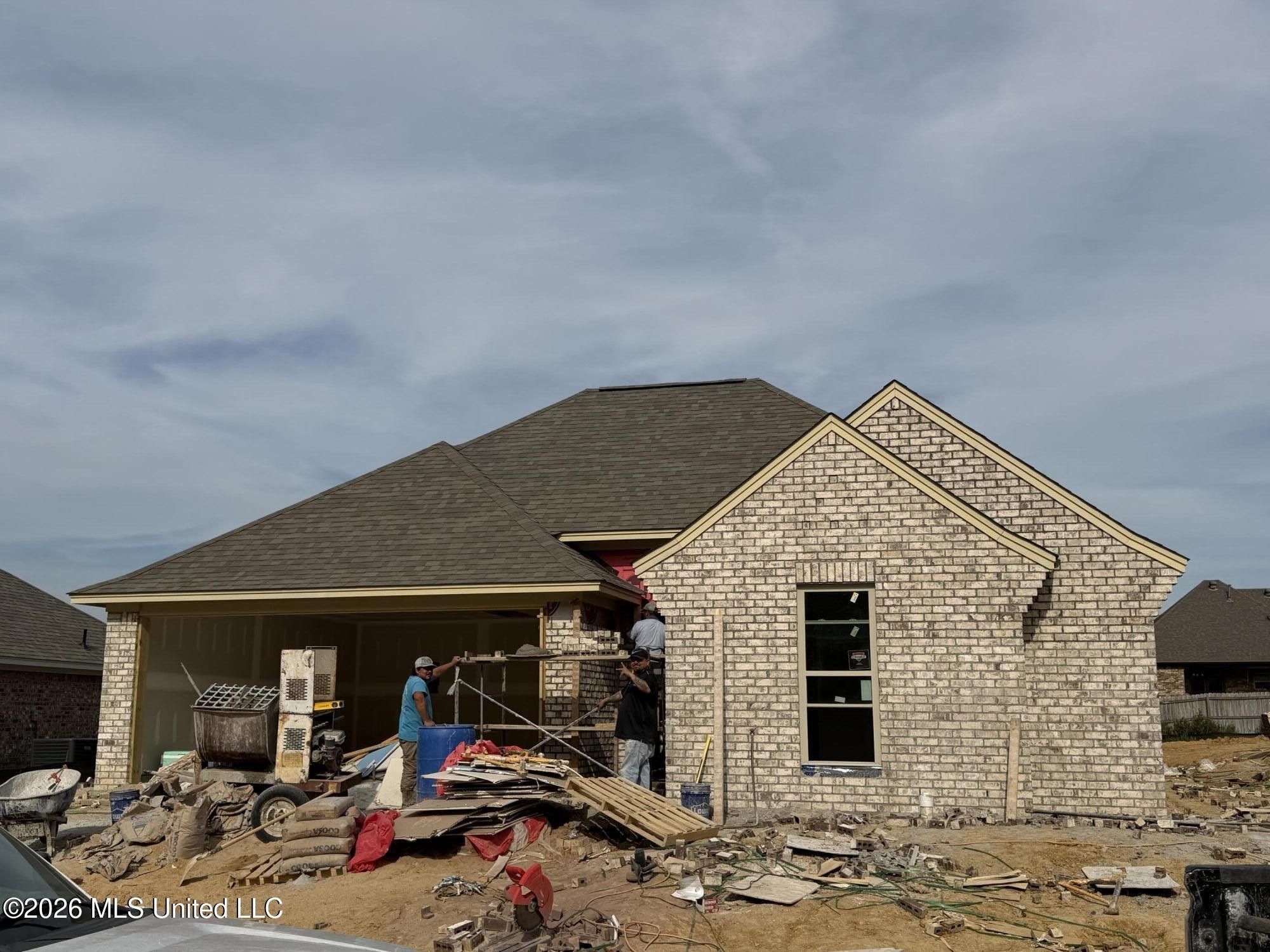 511 Stone Brook Place. Brandon, MS 39042