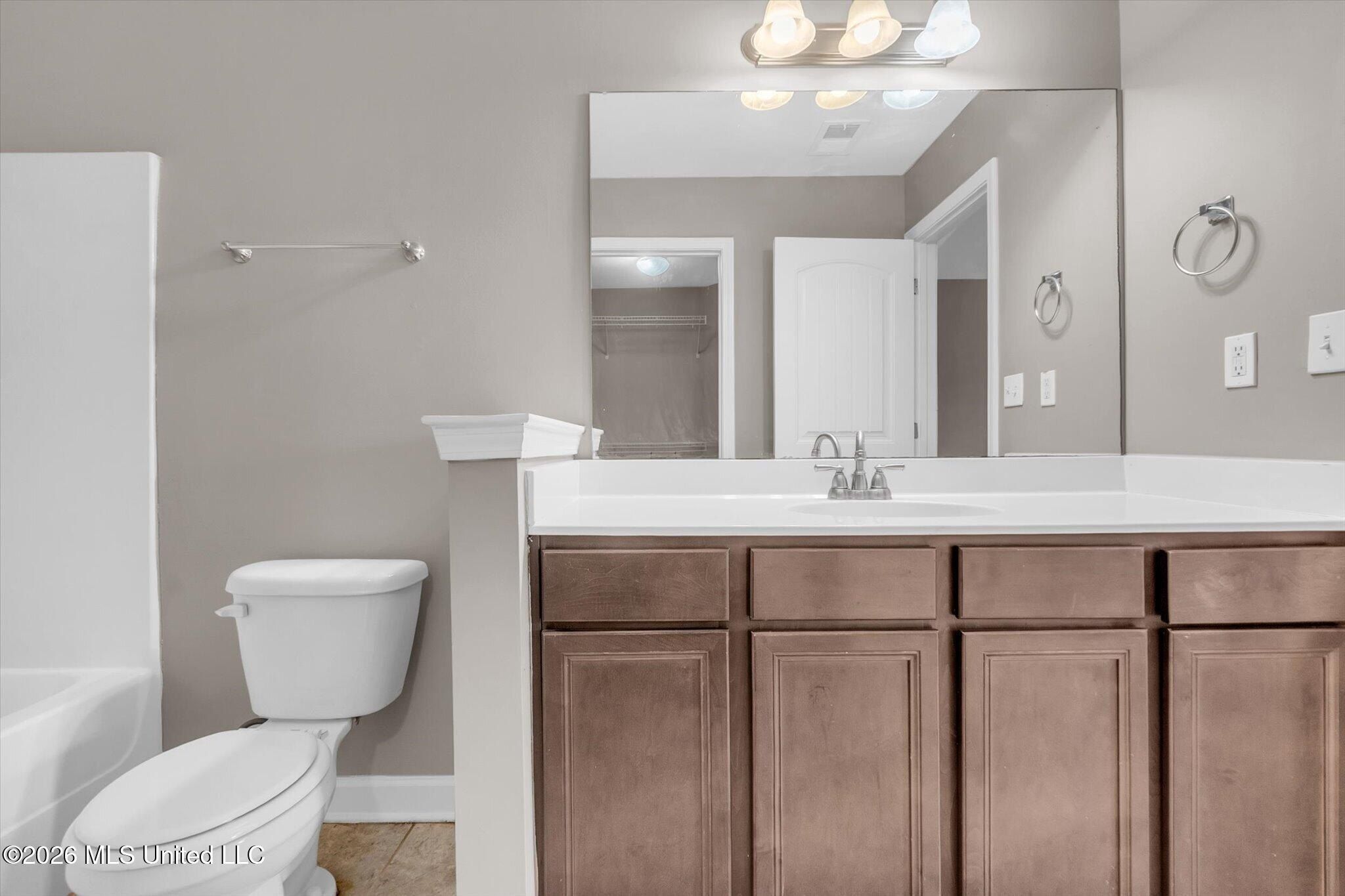 3960 Shae Pierce Drive. Southaven, MS 38671