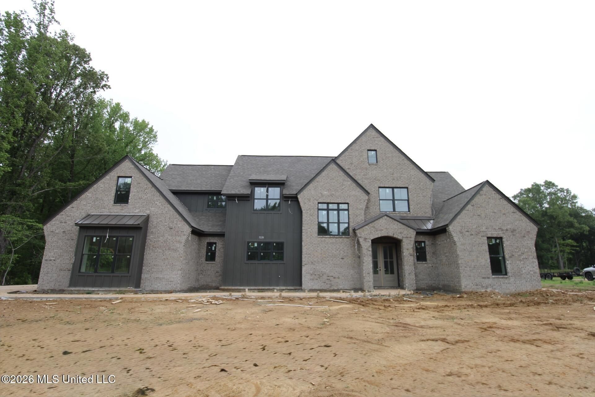 5220 Sophia Lane. Hernando, MS 38632