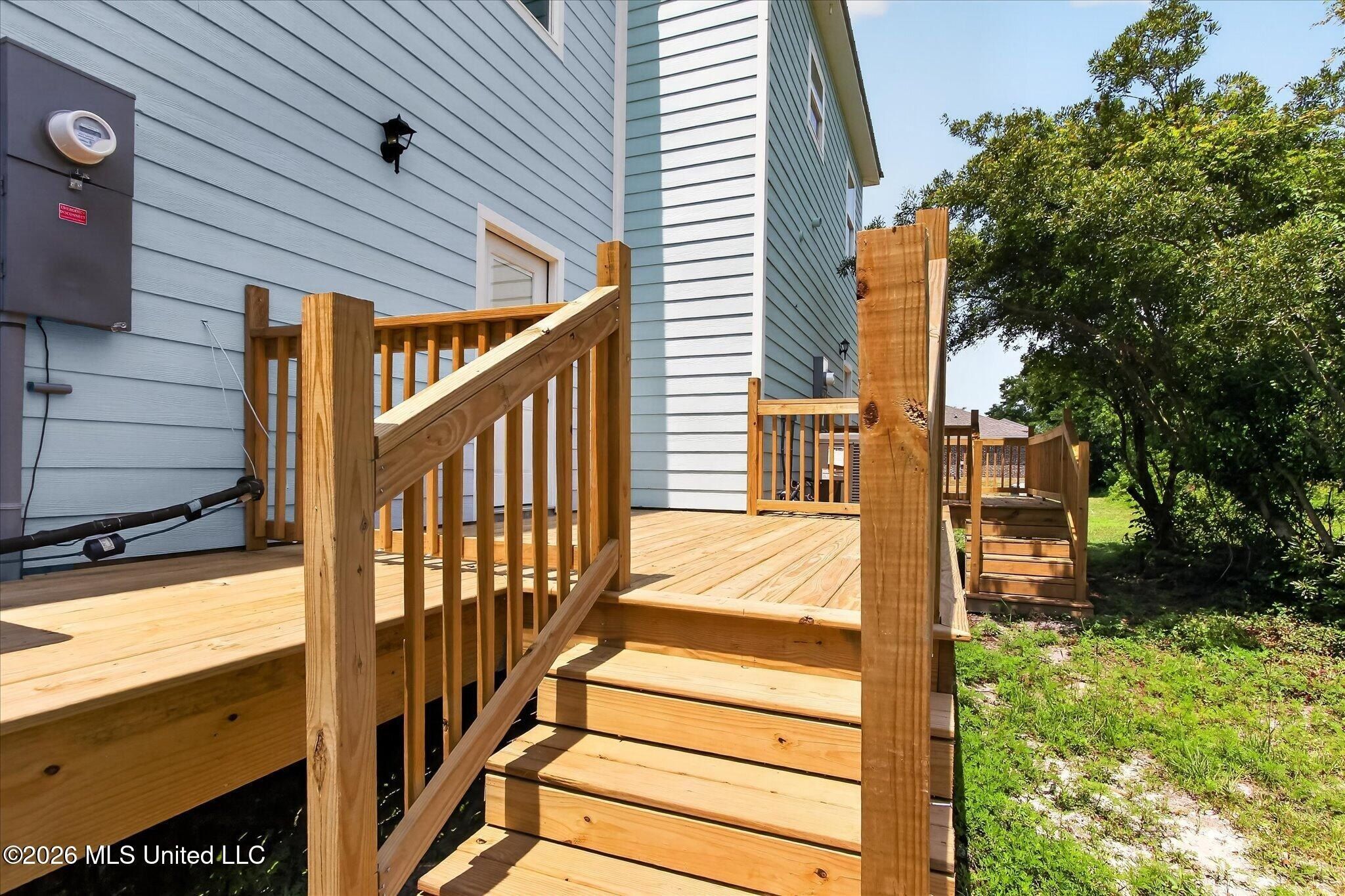 79 Oak Alley Lane. Long Beach, MS 39560