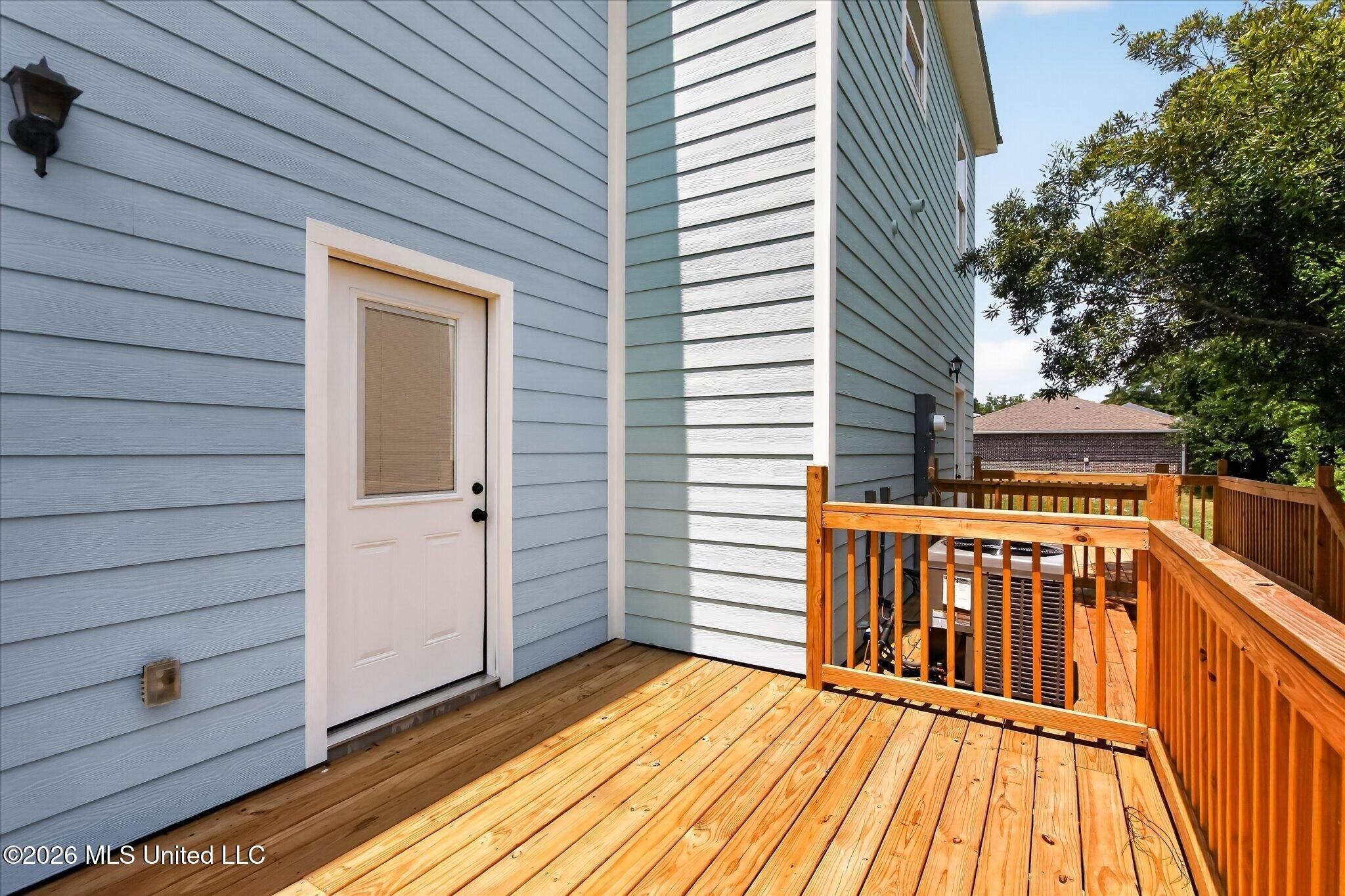 79 Oak Alley Lane. Long Beach, MS 39560