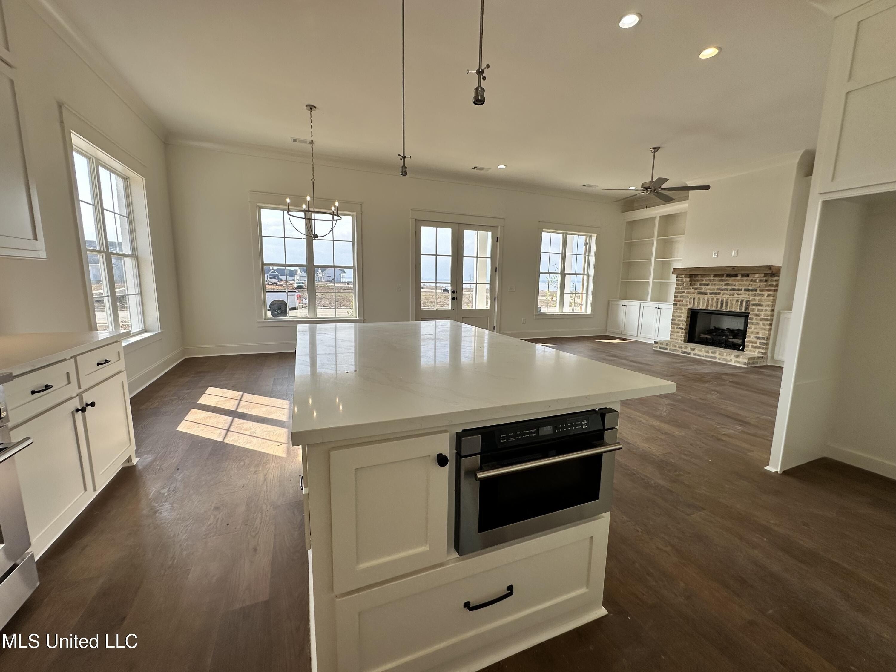 1020 Crepe Myrtle Drive. Brandon, MS 39047