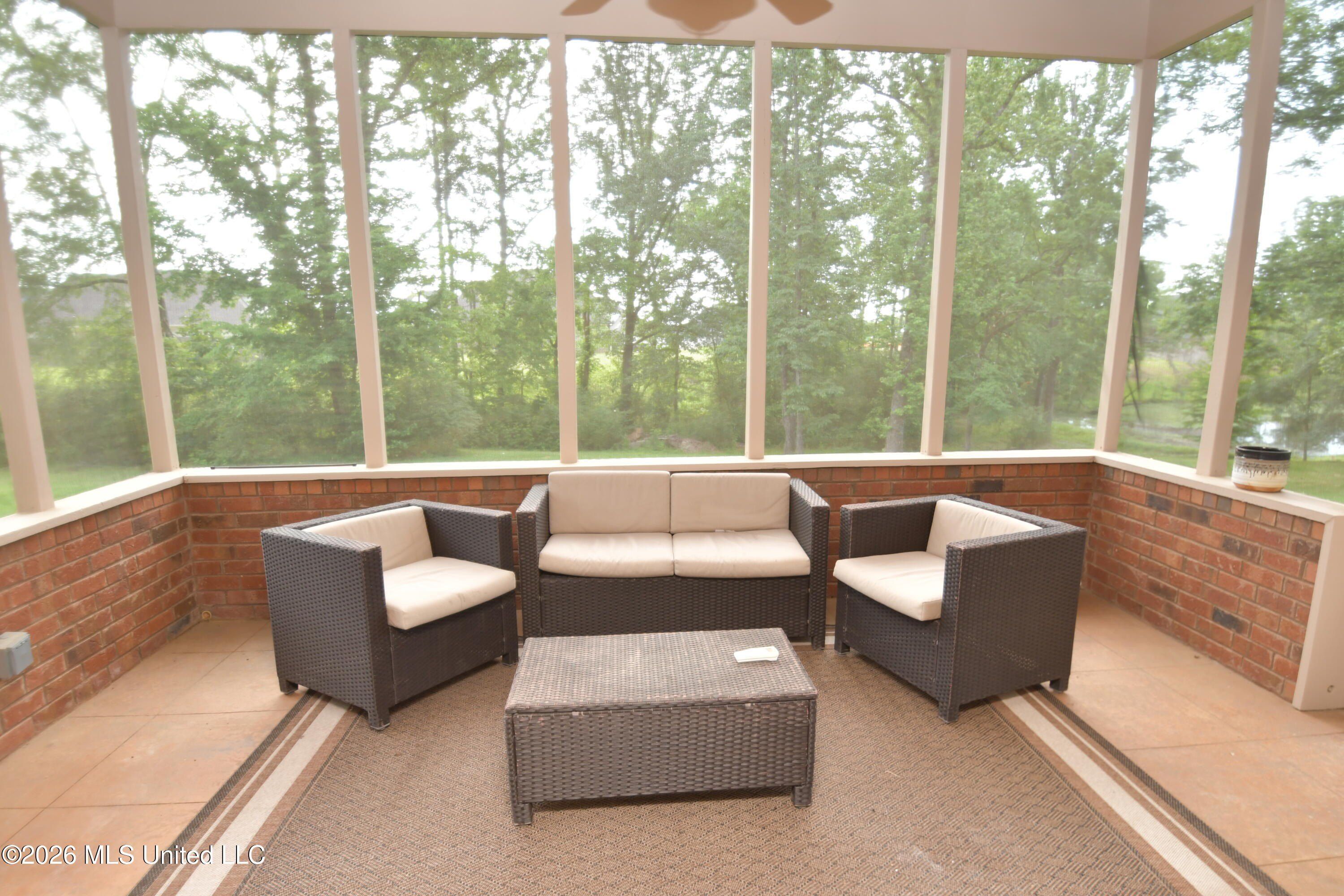 1780 Malone Road. Nesbit, MS 38651