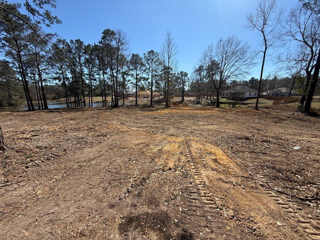 55 Bay Meadows Dr. Carriere, MS 39426
