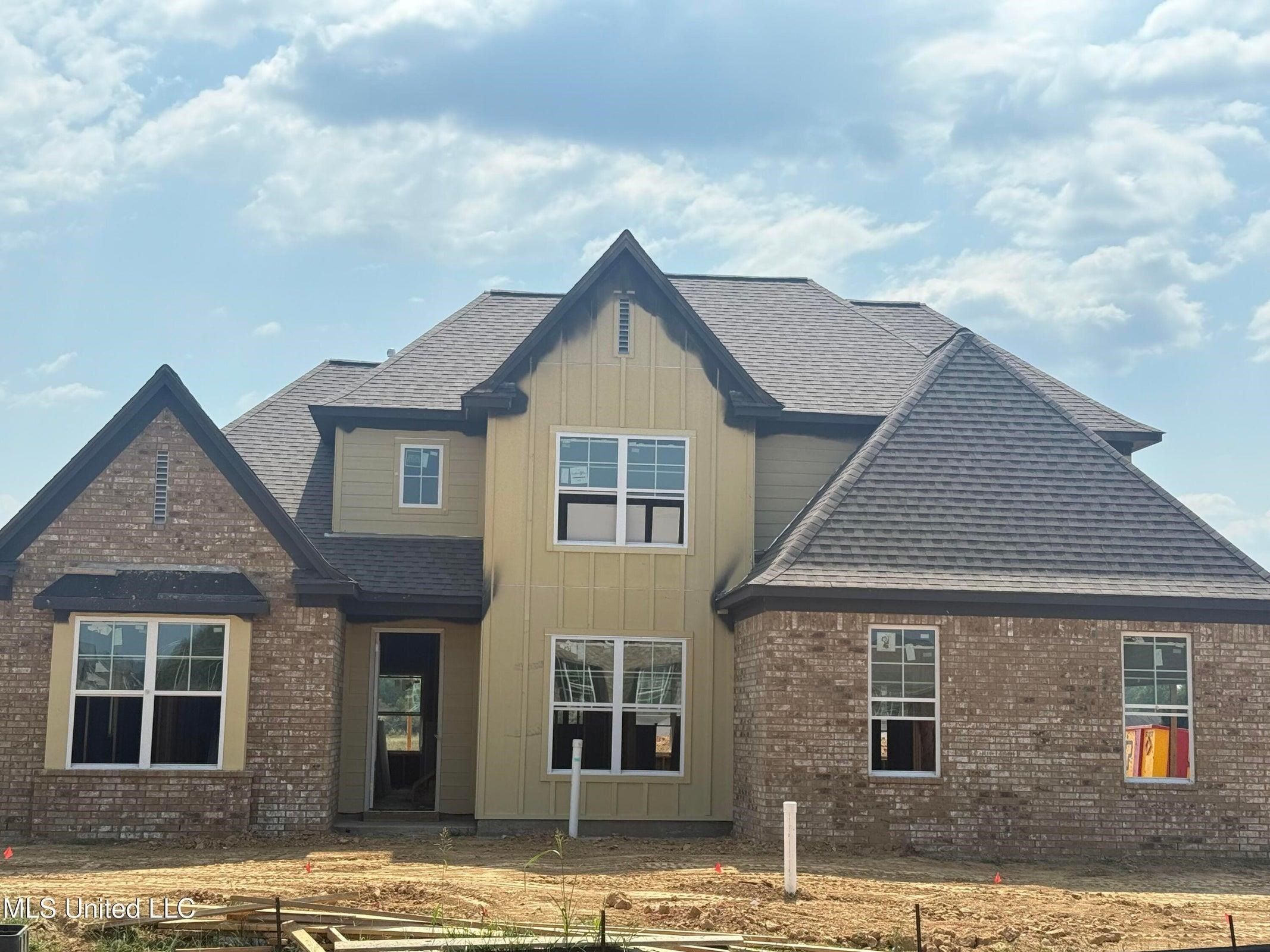 7391 Newbury Dr. Olive Branch, MS 38654