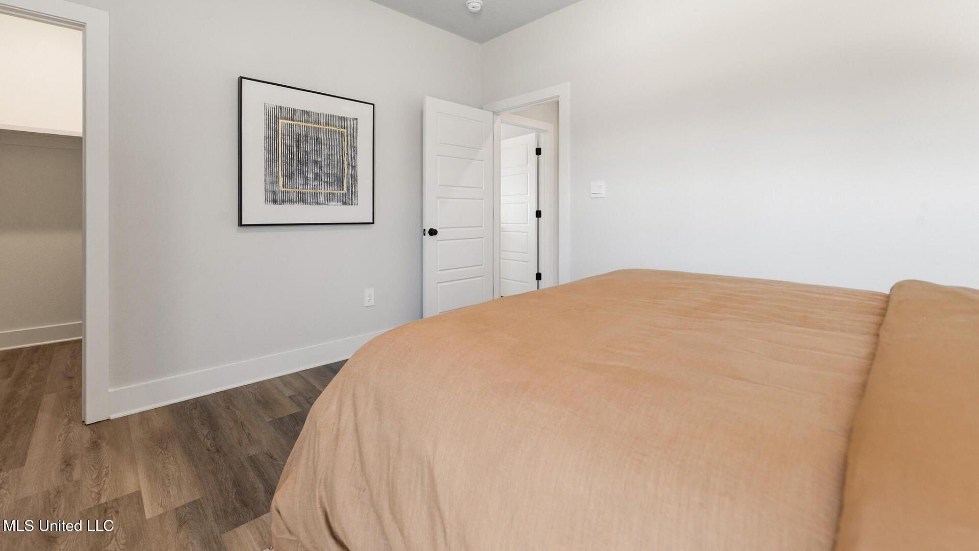 6641 Palm Pointe Drive. Ocean Springs, MS 39564