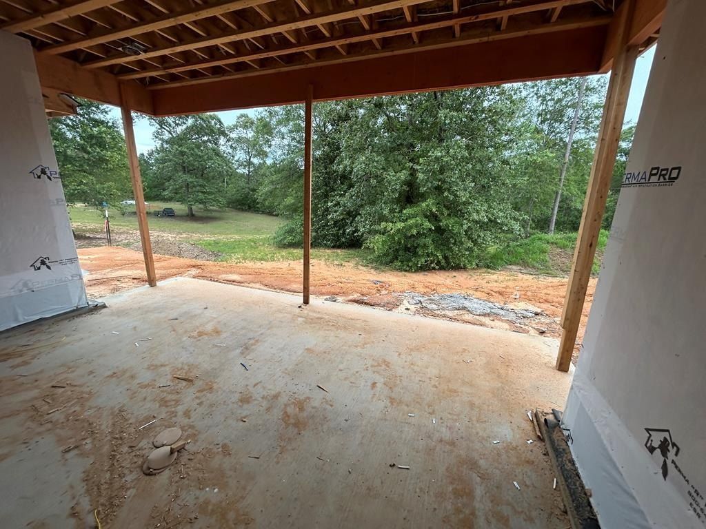 24 Harmony Dr E. Carriere, MS 39426
