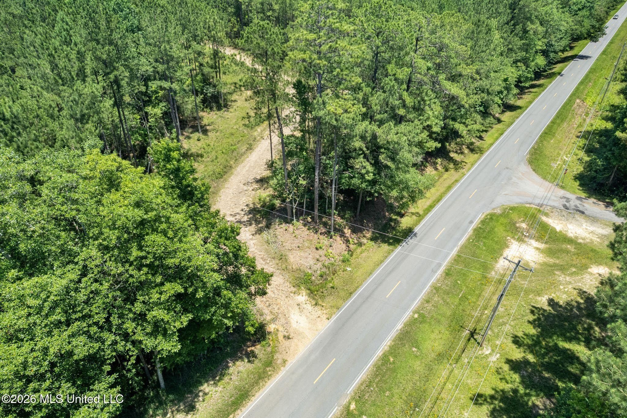 313 Spurline Road. Ellisville, MS 39437