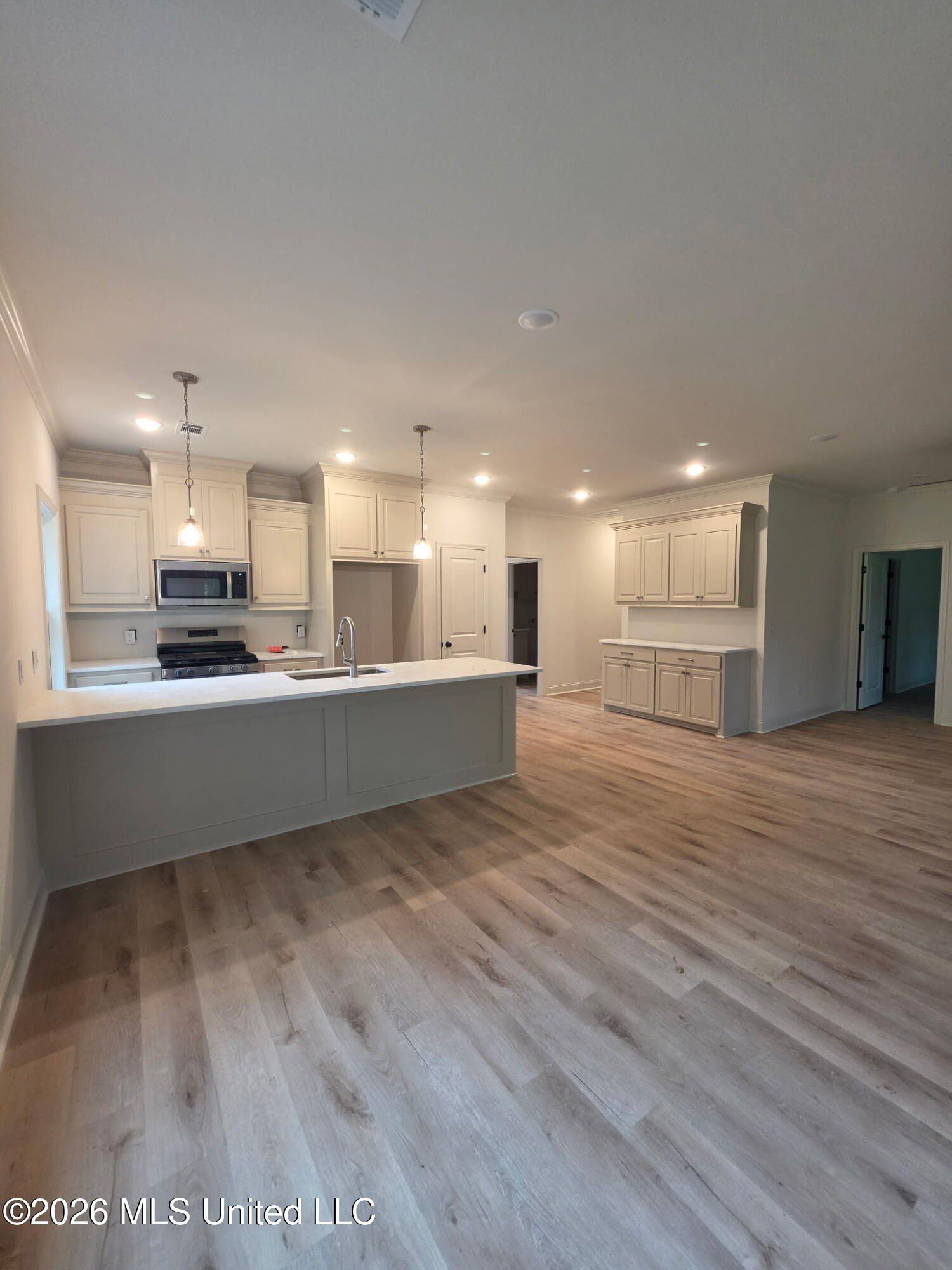 363 Willow Way. Canton, MS 39046
