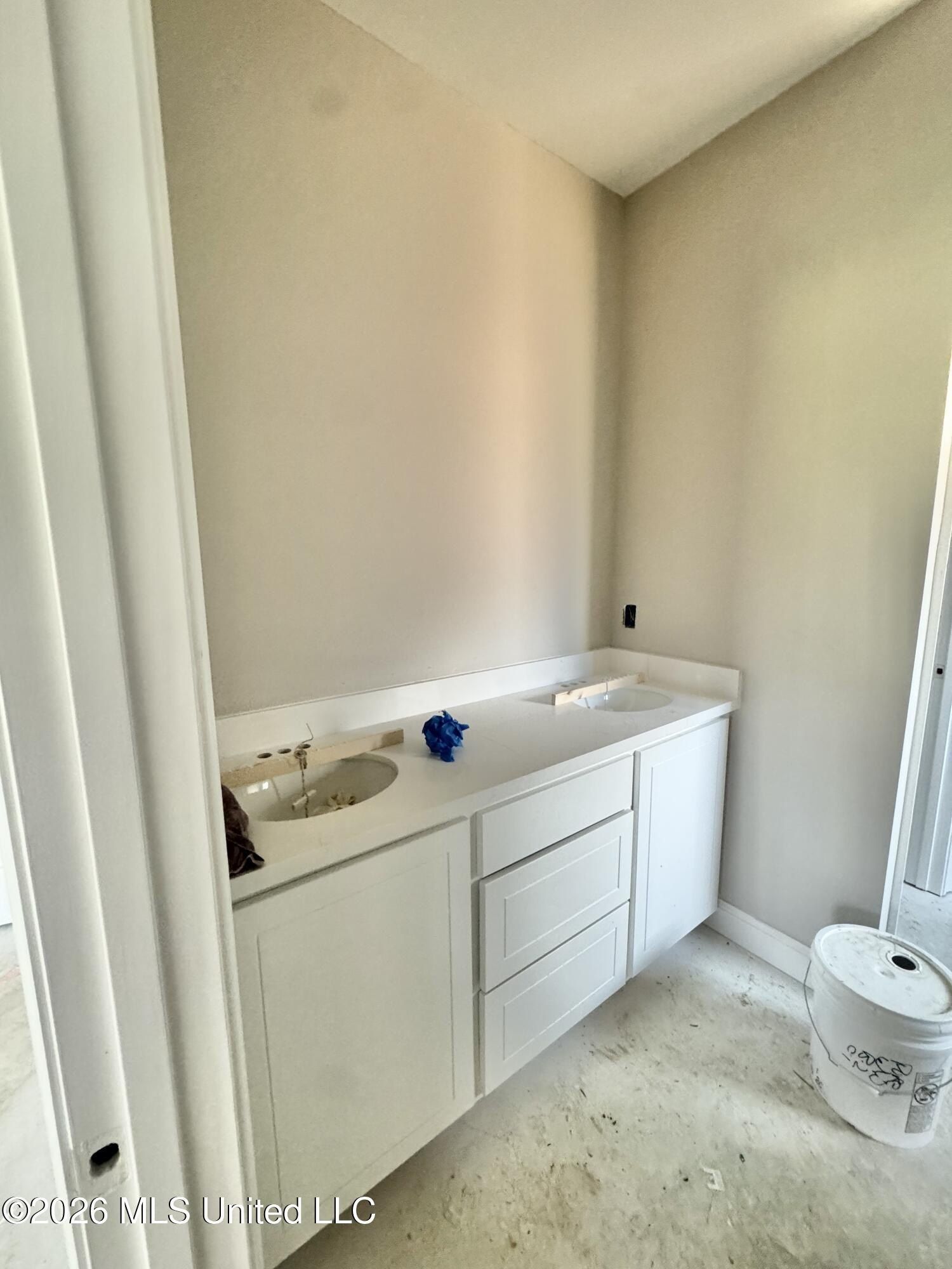 700 Kathleen Drive. Canton, MS 39046