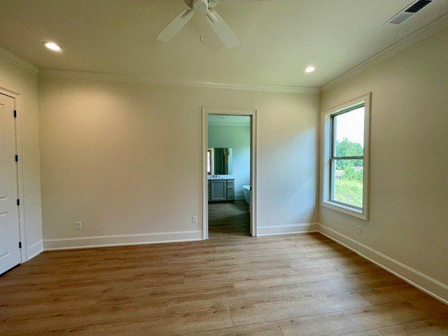74 Cr 409. Oxford, MS 38655
