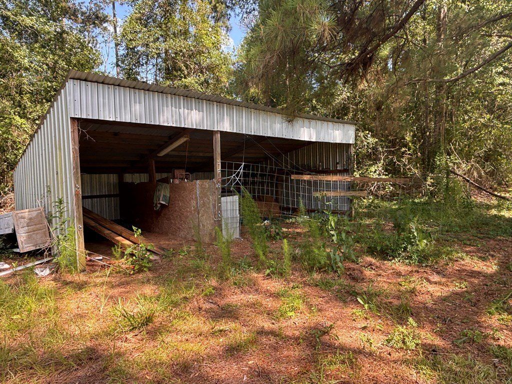 120 Will Thompson Rd. Picayune, MS 39466