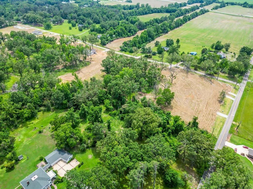 807 Oxford Loop. New Albany, MS 38652