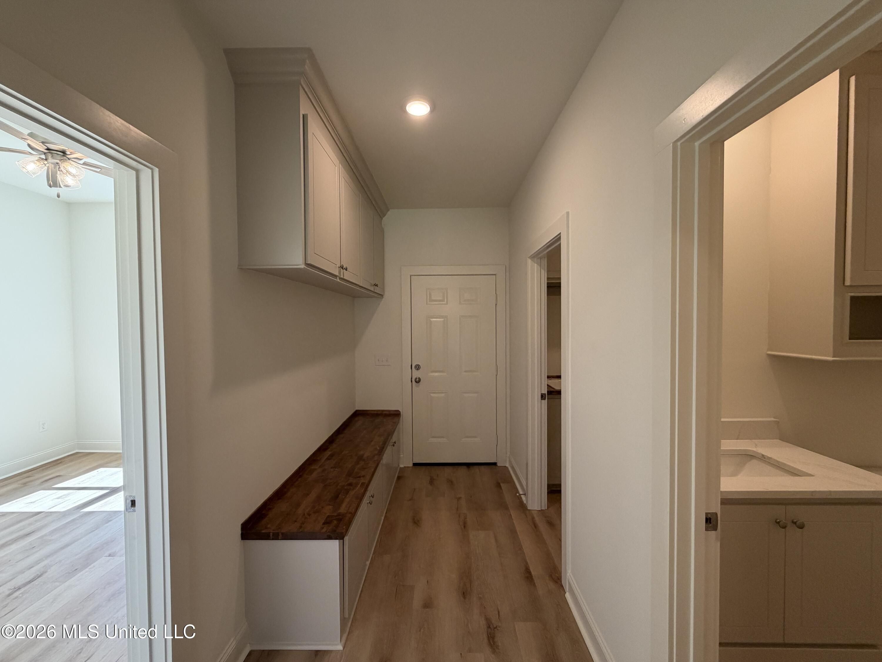 218 Anderson Oaks Drive. Pearl, MS 39208
