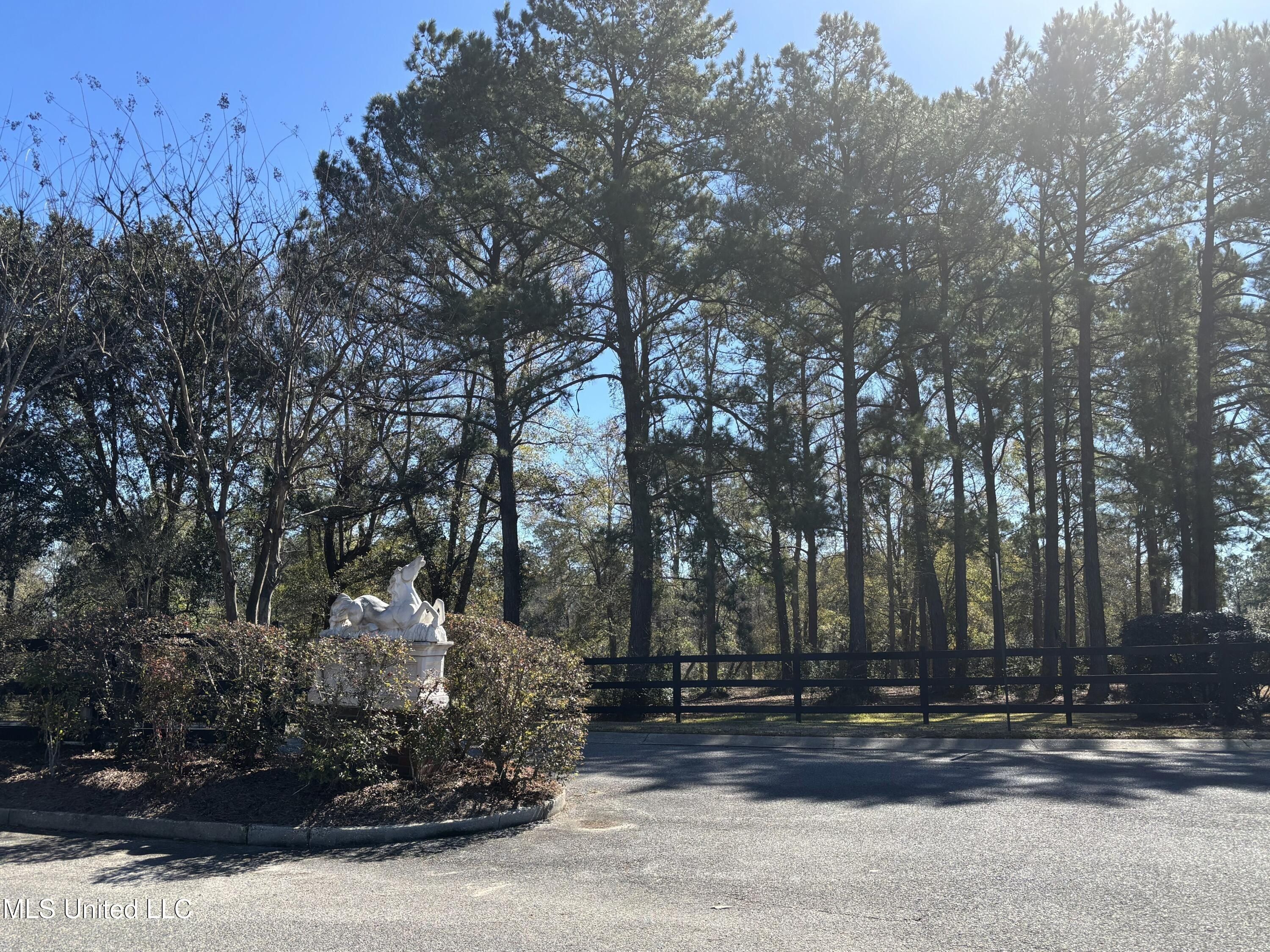 Stablewood Drive Lot 25. Pass Christian, MS 39571