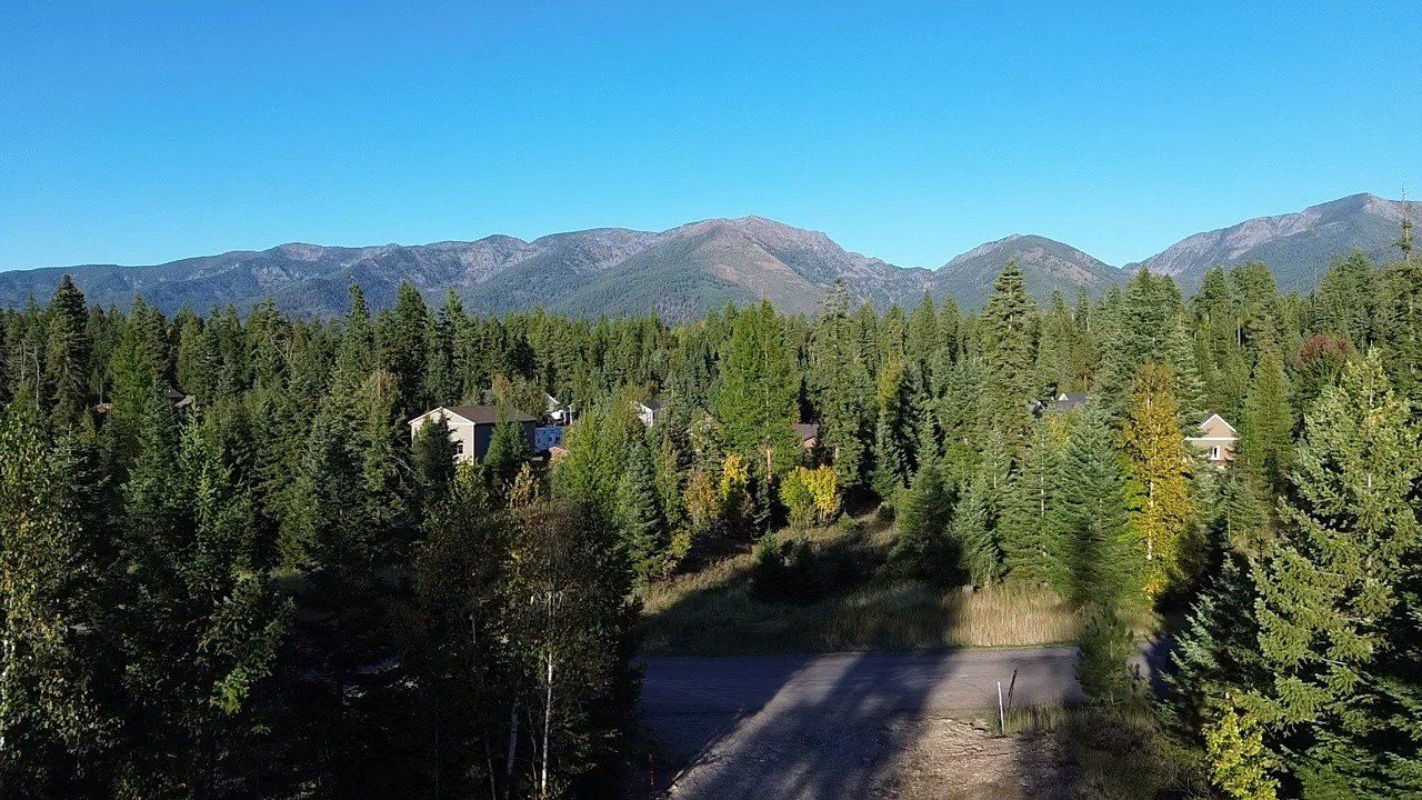 13515 Sundance Trail. Bigfork, MT 59911