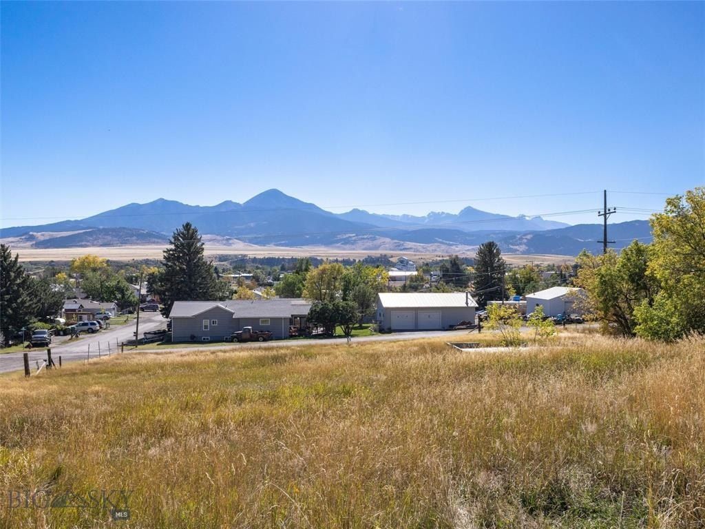 N L Street. Livingston, MT 59047