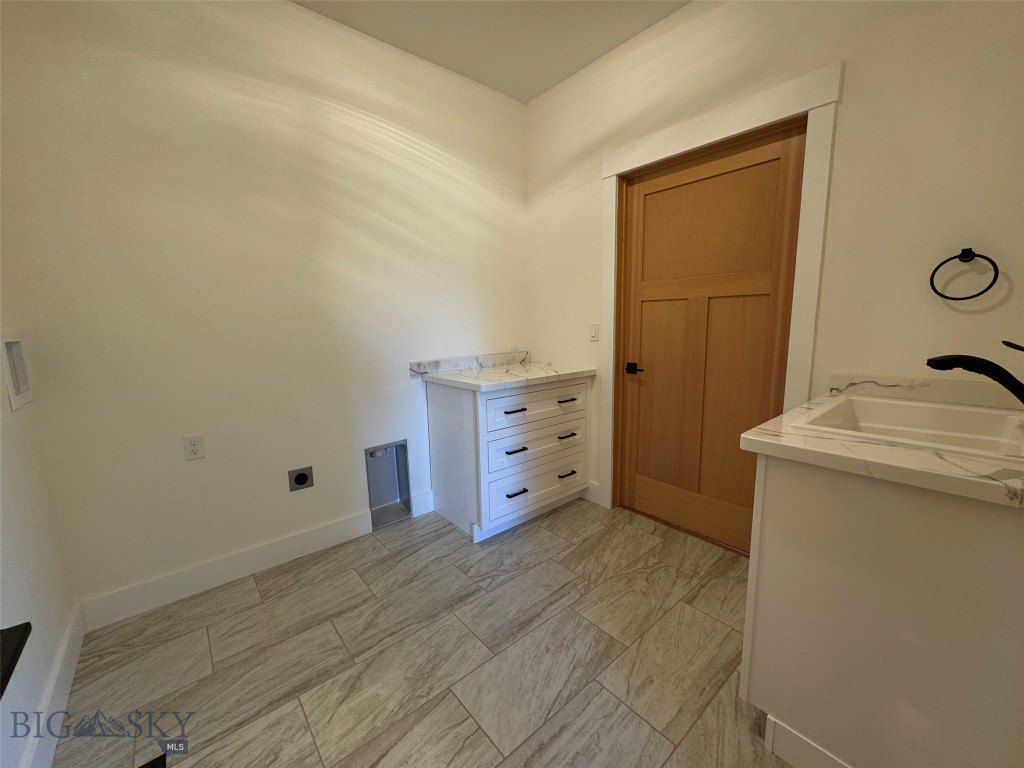 622 Sagebrush Lane. Deer Lodge, MT 59722