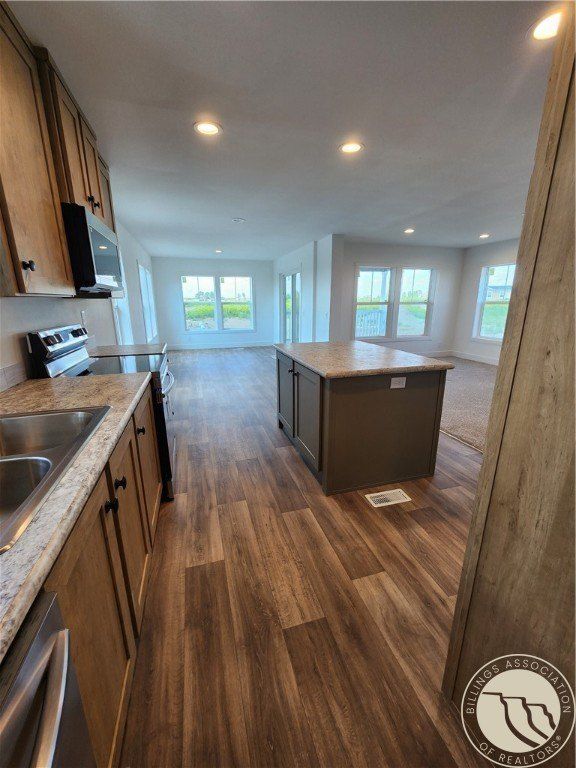 3418 High Noon. Shepherd, MT 59079