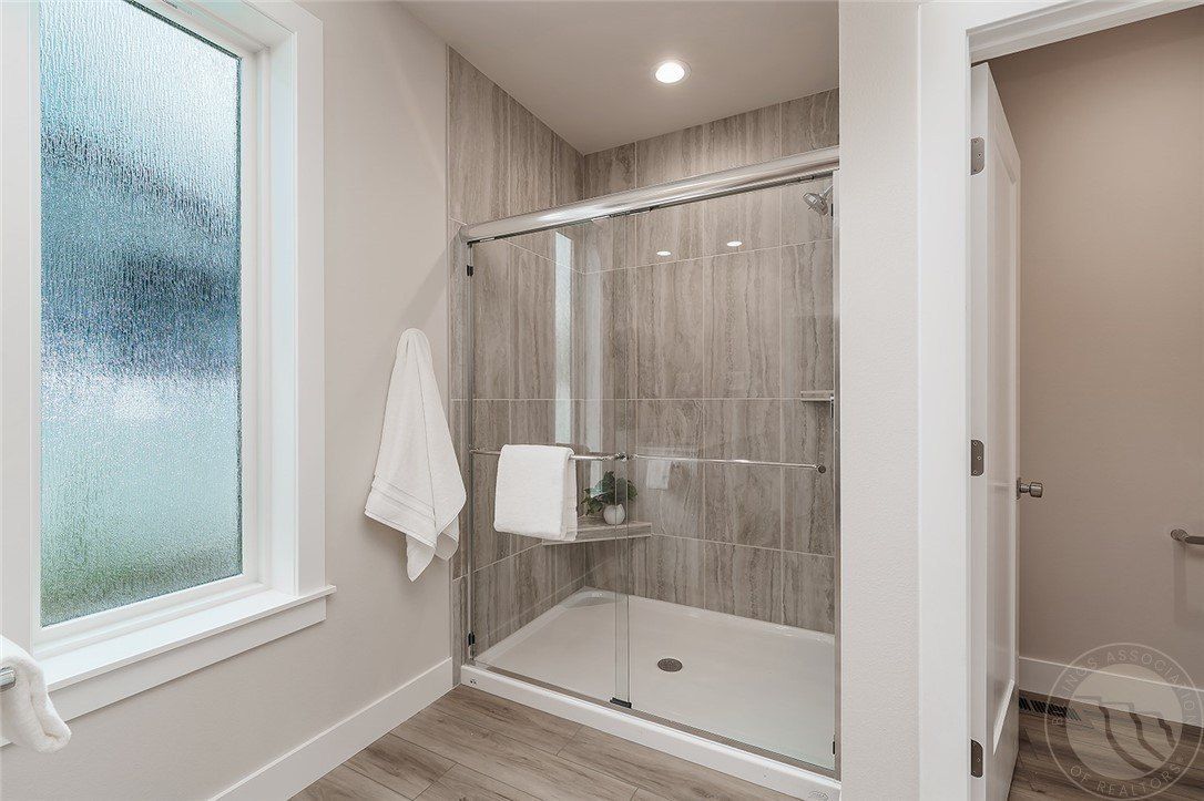 1353 Tania Circle. Billings, MT 59105