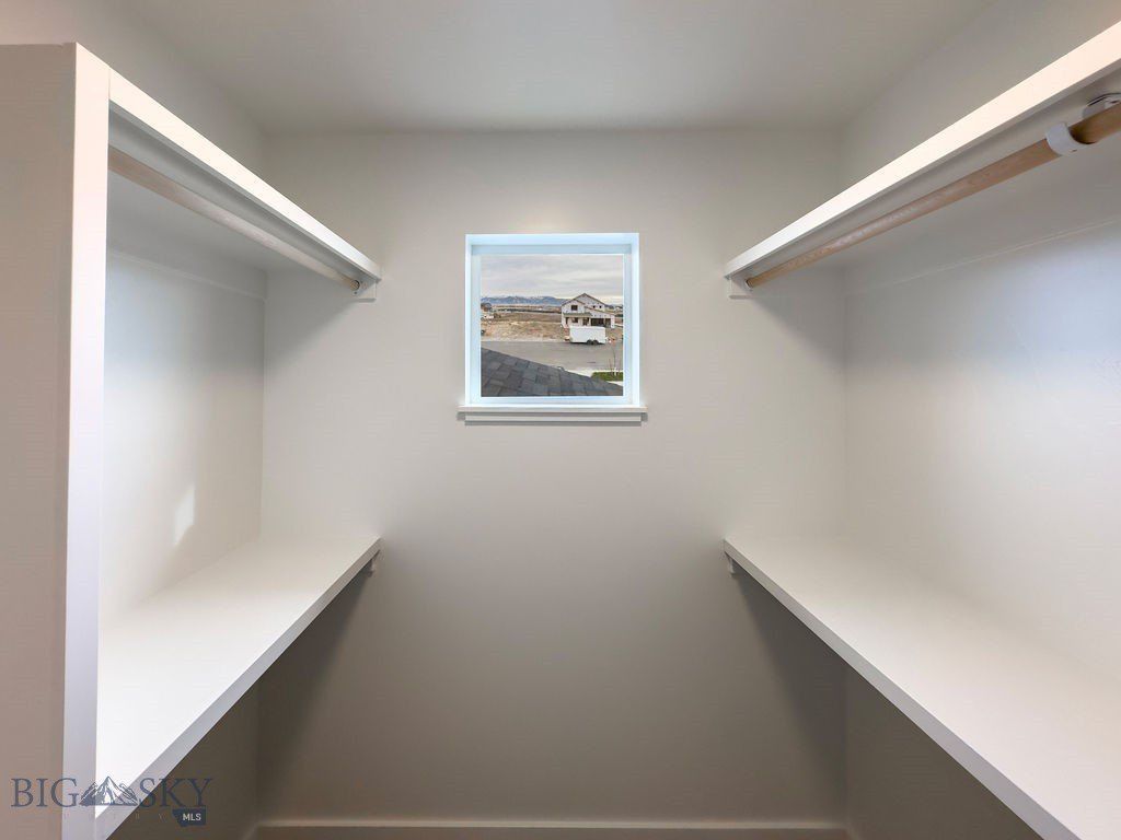 829 Accolade Loop. Belgrade, MT 59714