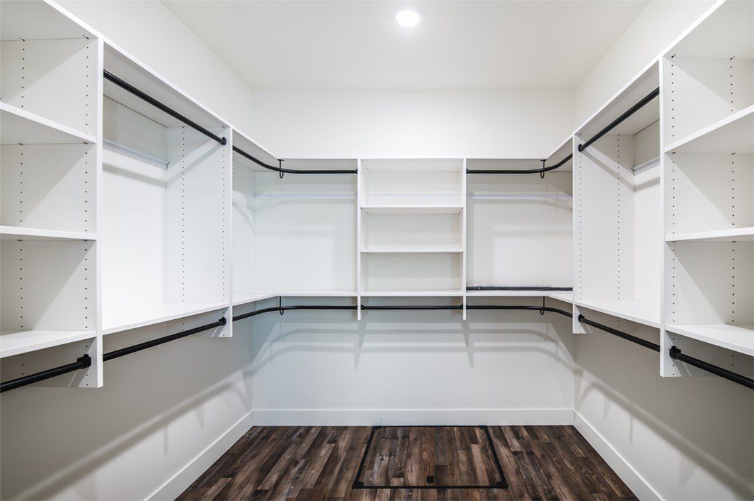 Pine Ridge Road. Red Lodge, MT 59068