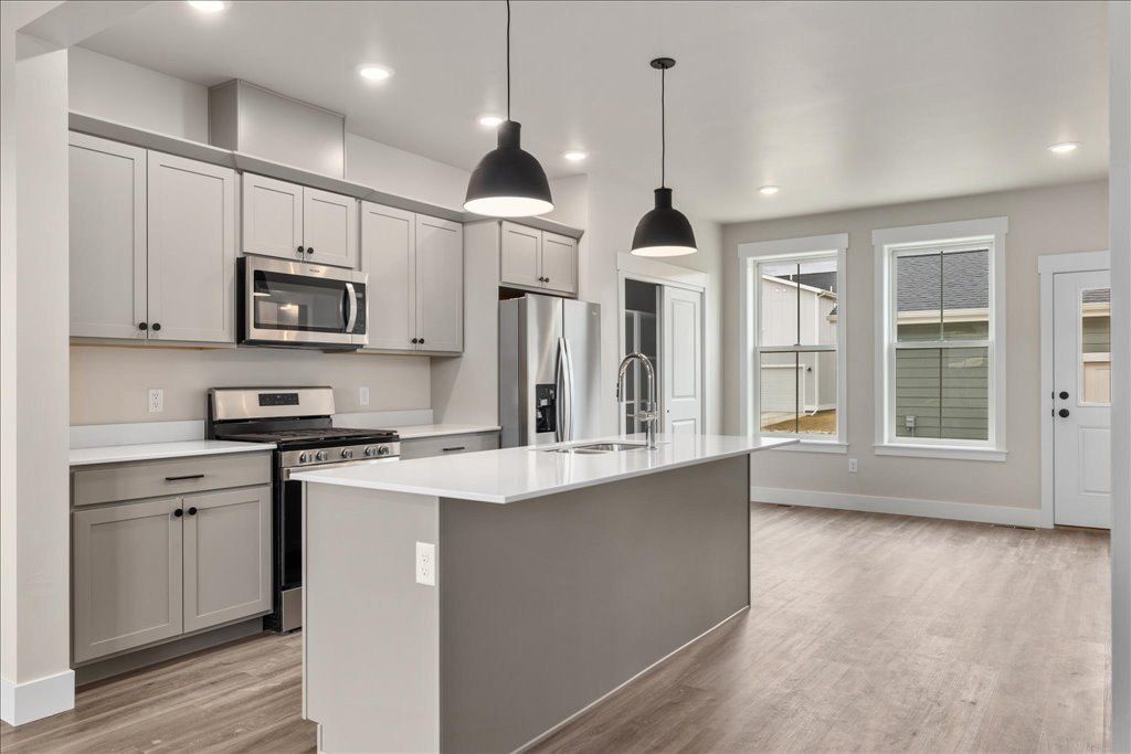 6228 Rosemary Road. Billings, MT 59101