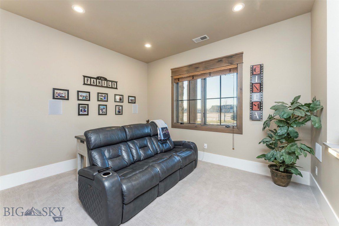 555 Glory Lane. Bozeman, MT 59715