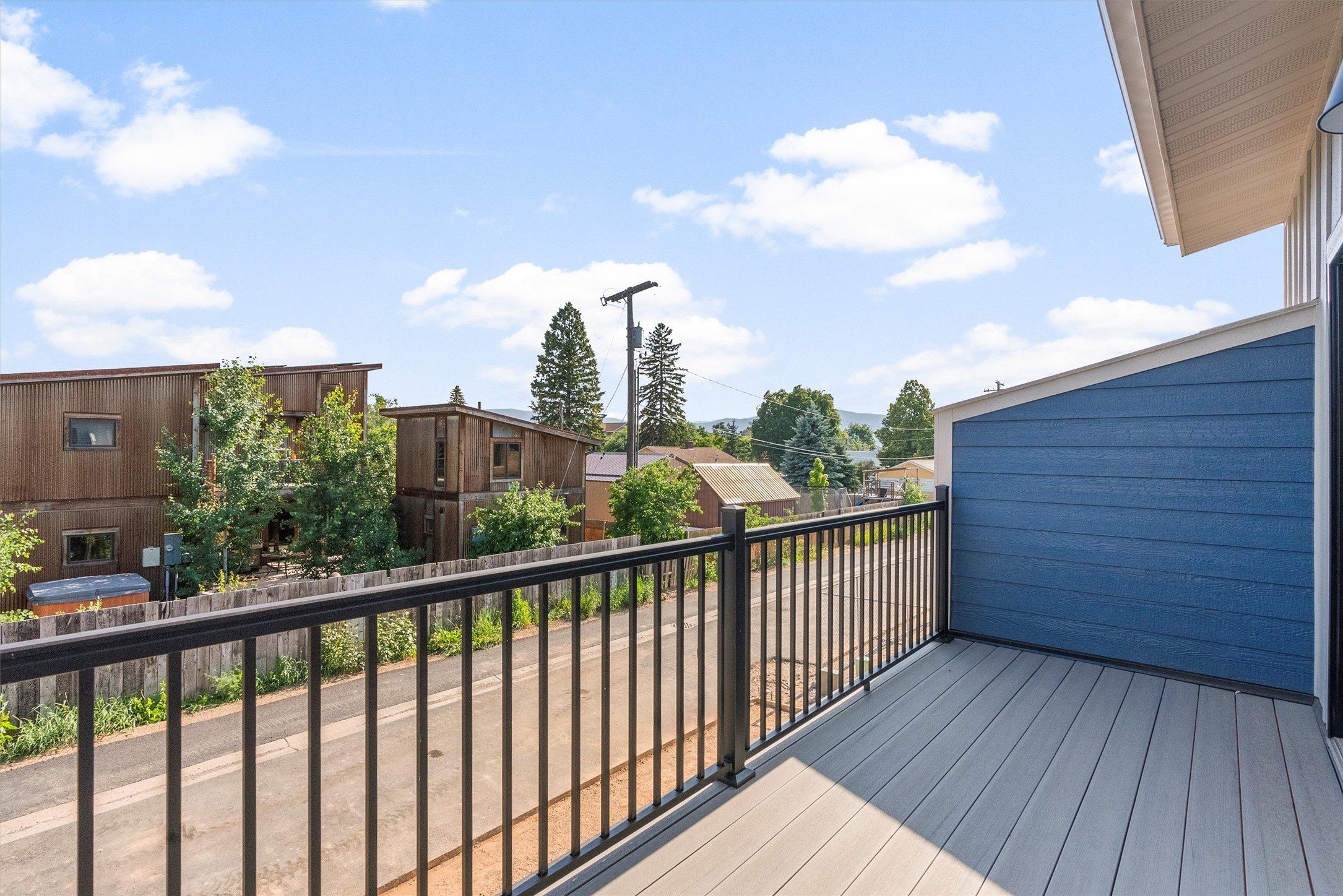 1261 Idaho Street B. Missoula, MT 59801