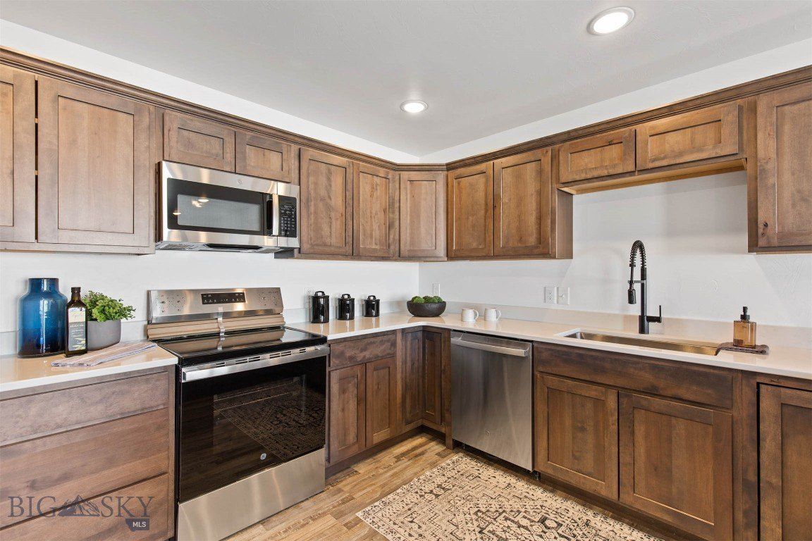 2855 Fen Way Unit D. Bozeman, MT 59718