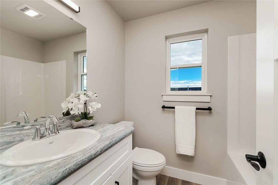 437 Montecito Avenue. Billings, MT 59105