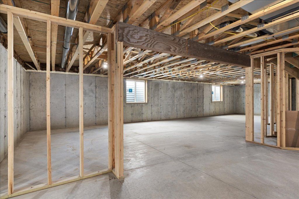 465 Sunlight Circle. Billings, MT 59101