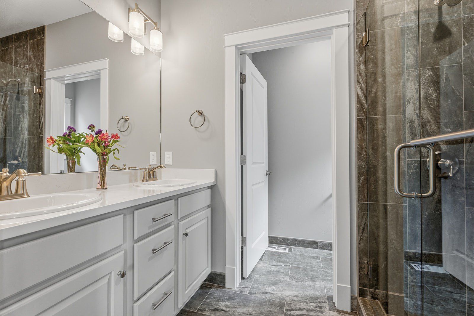 2757 Lone Chief Loop. Helena, MT 59601