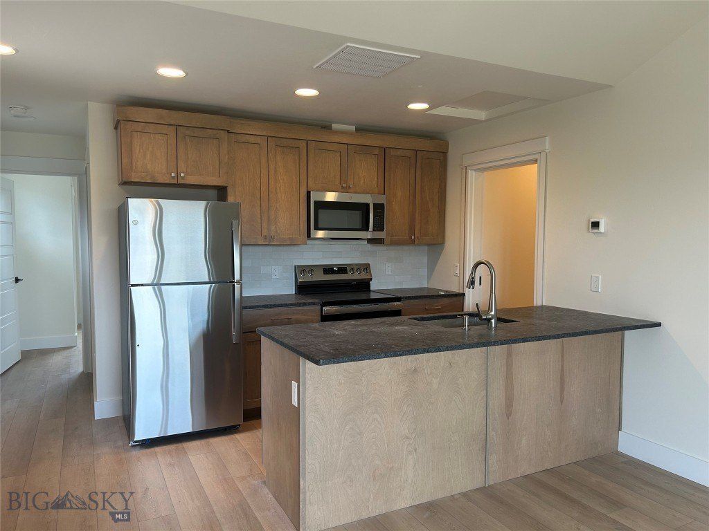 24 Delano Drive. Bozeman, MT 59718