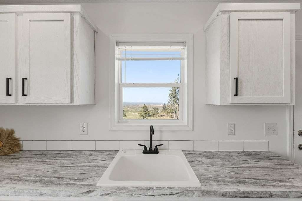 6855 Shooters Bluff Trail. Huntley, MT 59037