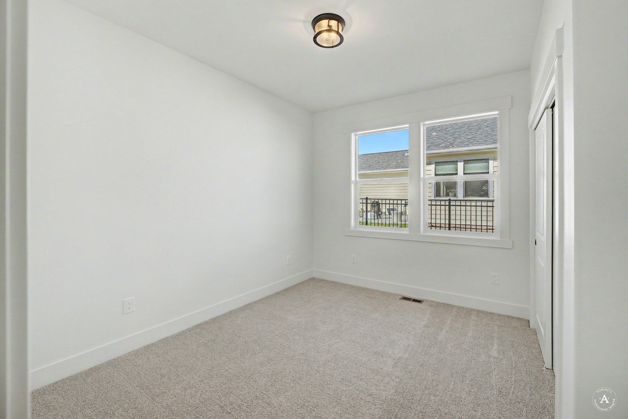 2917 Travis Avenue. Helena, MT 59601