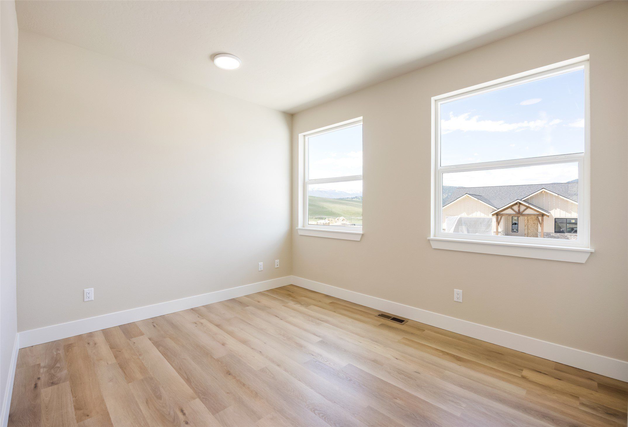 Parker Lee Court. Missoula, MT 59803