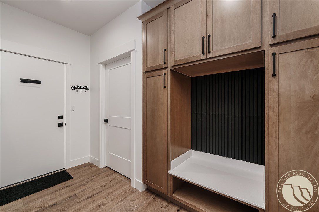 1530 Prairie Meadow Lane. Billings, MT 59101
