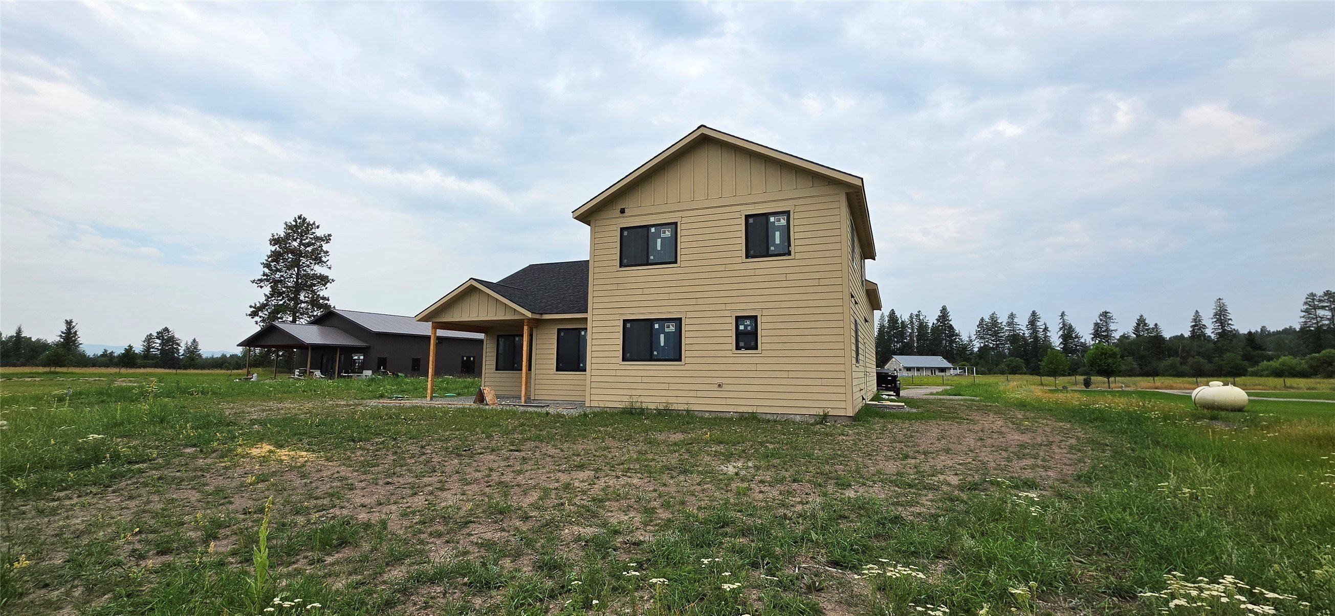 2163 Twin Bucks Trail. Kalispell, MT 59901