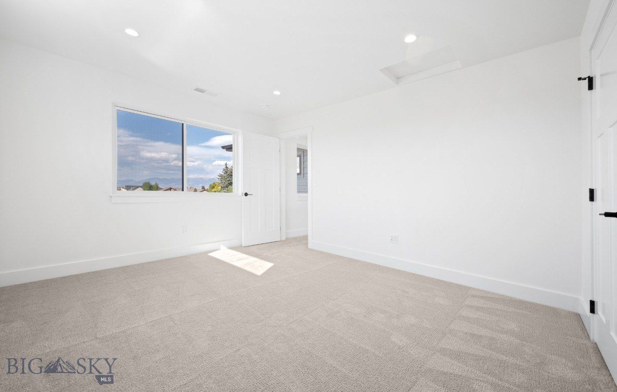 25 Delano Drive. Bozeman, MT 59715