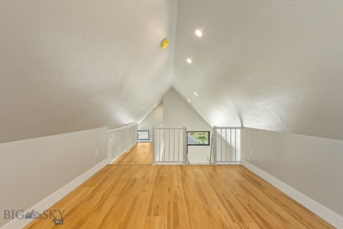 55 Apricot Scone Lane. Gallatin Gateway, MT 59730