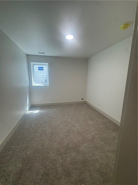 3387 Granger Unit 47. Billings, MT 59102