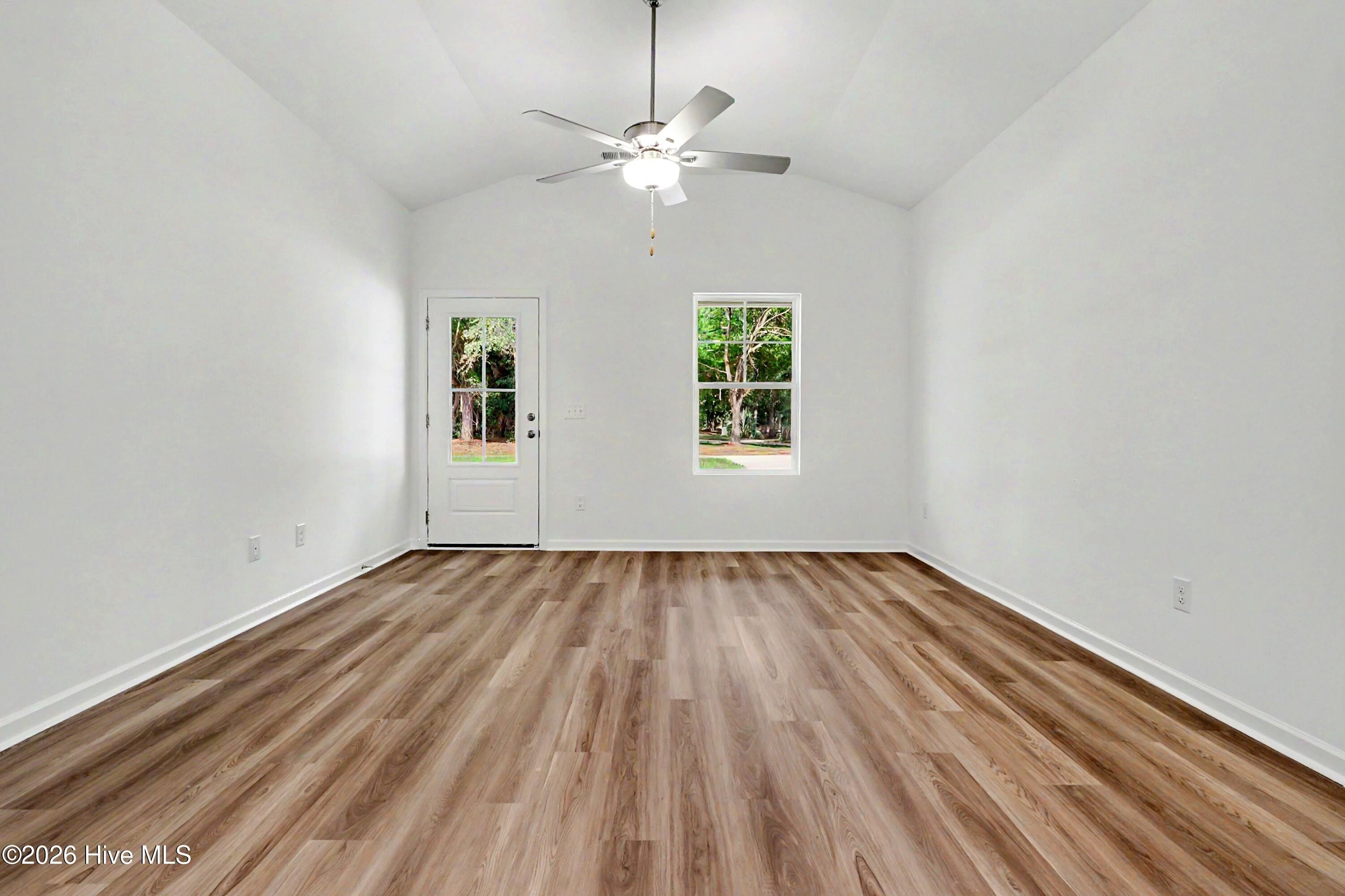 3456 Lakeview Drive Sw. Supply, NC 28462