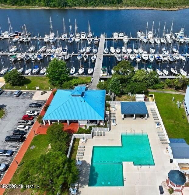 1901 Caracara Drive. New Bern, NC 28560