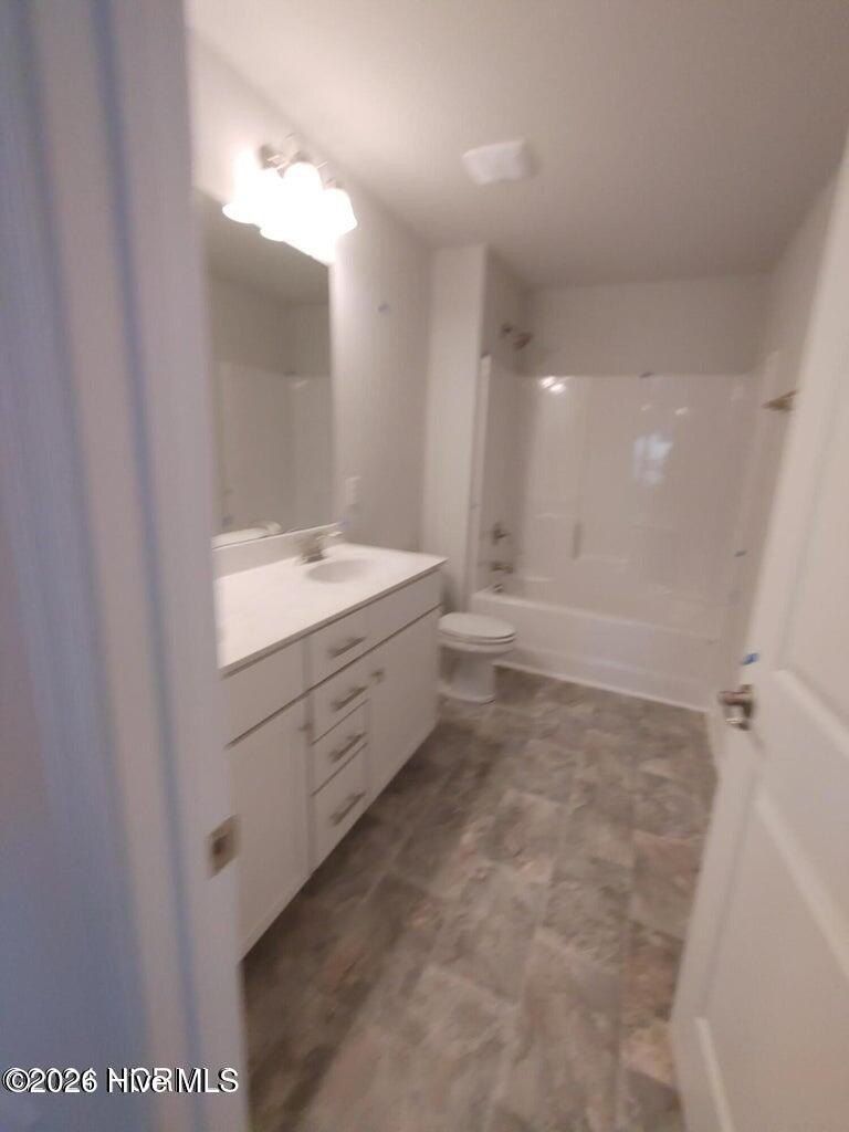 915 Port Royal Court. New Bern, NC 28560