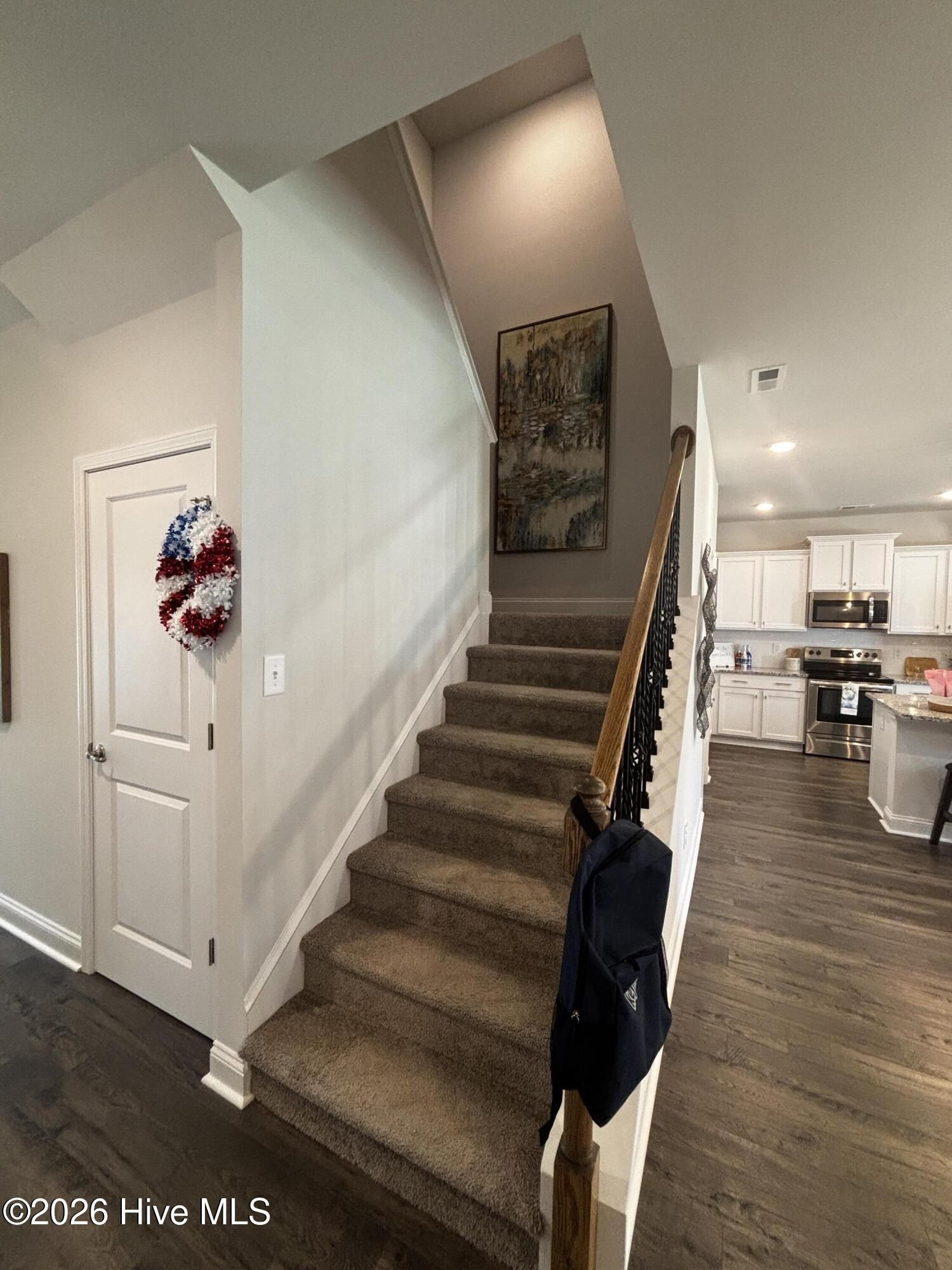 2726 Eliana Lane. Winterville, NC 28590